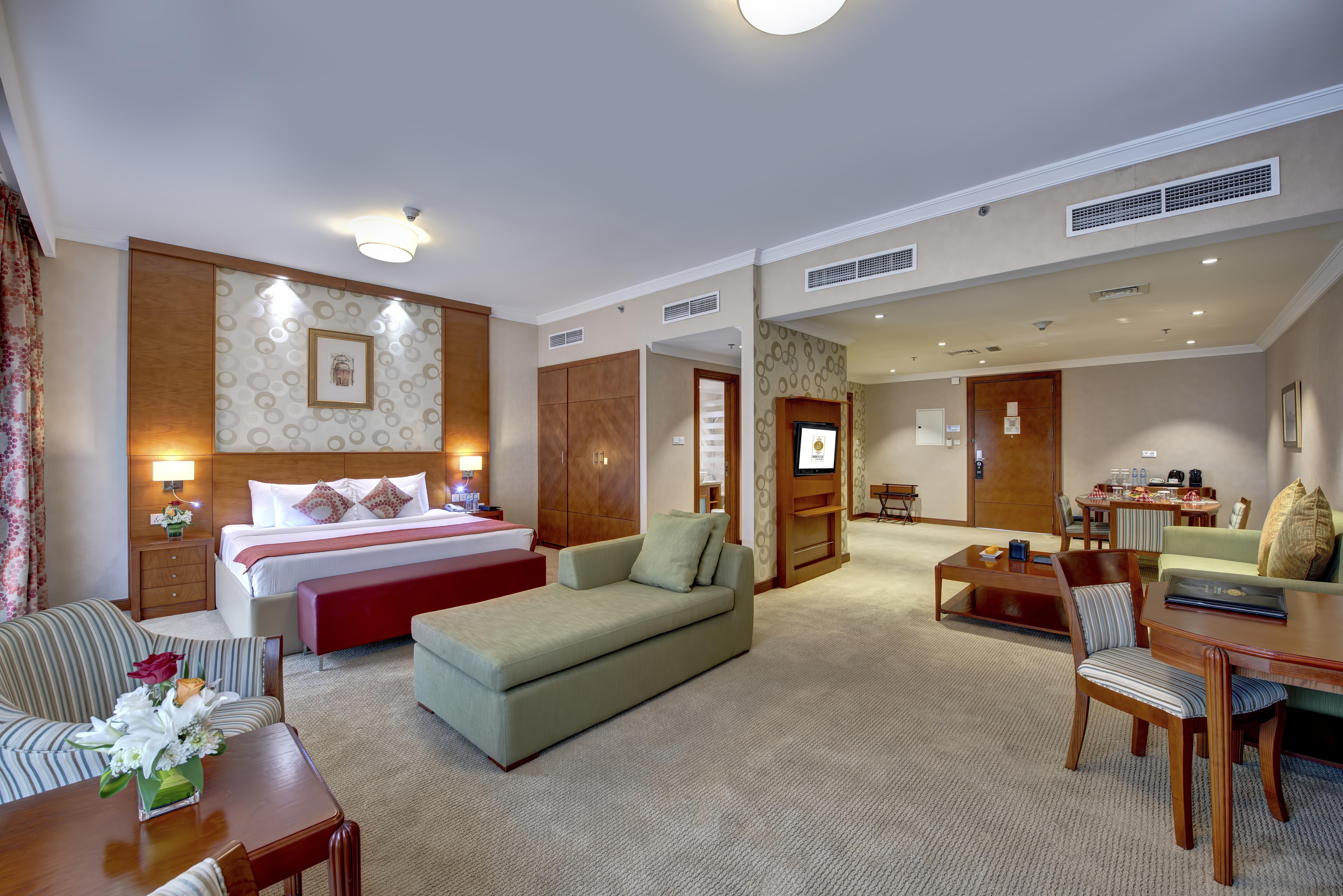 Donatello Hotel Dubai Exterior photo