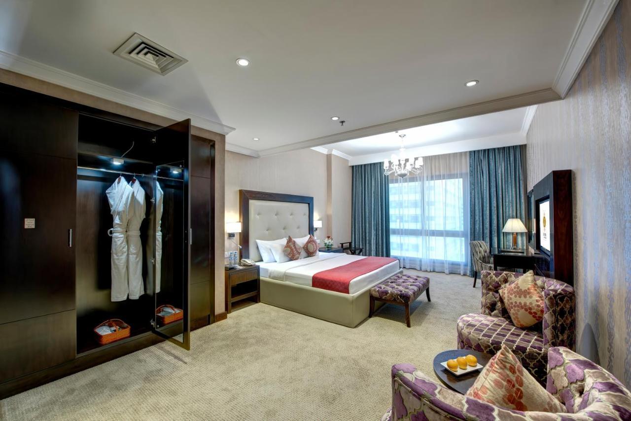 Donatello Hotel Dubai Exterior photo